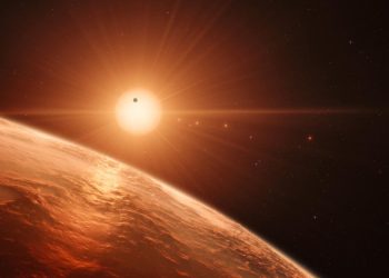 Planet Muda Beta Pictoris Diduga Memancarkan Sinyal Radio