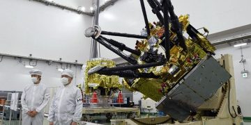Jepang Luncurkan Misi Antariksa untuk Mengambil Sampel Satelit Alami Mars